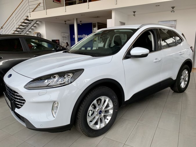 Ford Kuga, Titanium X, 5dveřová, 1.5 EcoBoost 110 kW/150 k, 6st. manuální, barva bílá