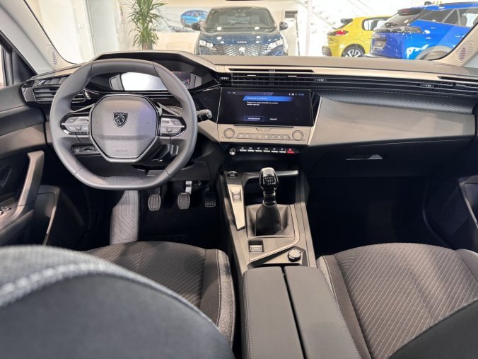 Peugeot 308, Peugeot 308 SW ACTIVE, 130 koní, manuál, barva šedá