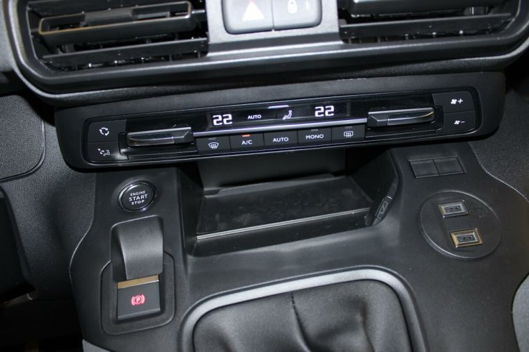 Peugeot Rifter, Peugeot Rifter ALLURE BlueHDi 130 S&S MAN6 N1, barva bílá