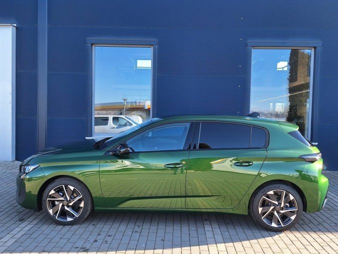 Peugeot 308, Peugeot 308 ALLURE PureTech 130  EAT8, barva zelená