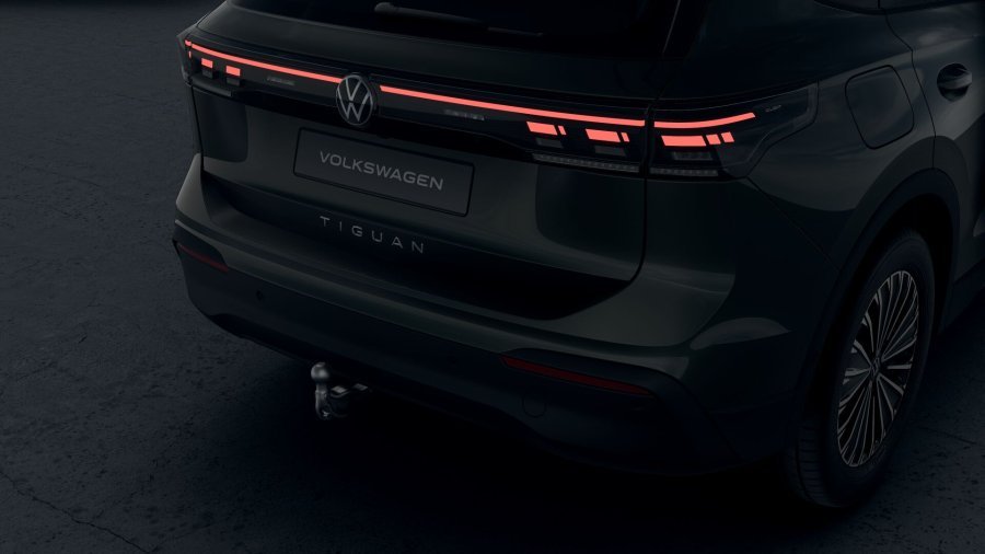 Volkswagen Tiguan, Tiguan People 2,0 TDI 110 kW, barva zelená