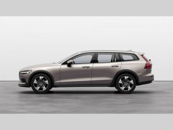 Volvo V60, B5 2.0L 250+14 HP CROSS COUNTR, barva stříbrná