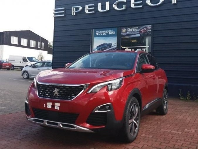 Peugeot 3008, ALLURE 1.5.BHDi 130k MAN6, barva červená