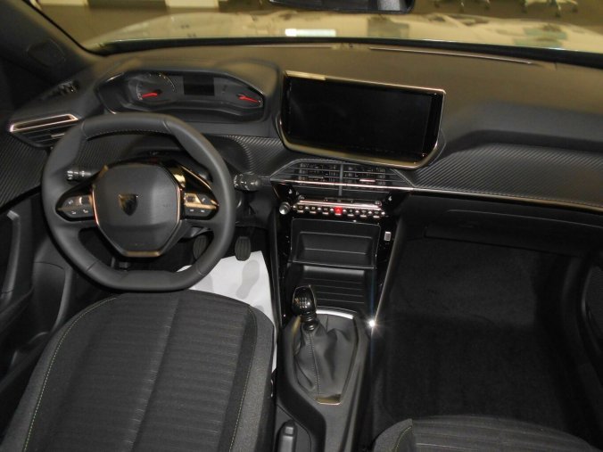 Peugeot 2008, Peugeot 2008 STYLE PureTech 100 MAN6, barva šedá