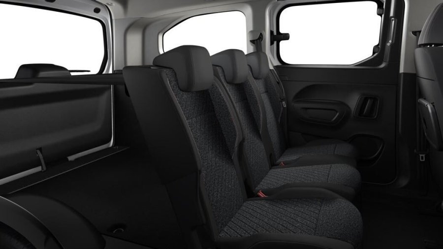 Peugeot Rifter, Peugeot Rifter Long Allure 1.5 HDI 130k, barva černá