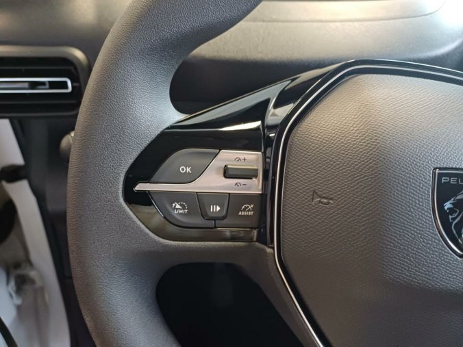Peugeot Rifter, Peugeot Rifter LONG ACTIVE BlueHDi 100k, barva bílá