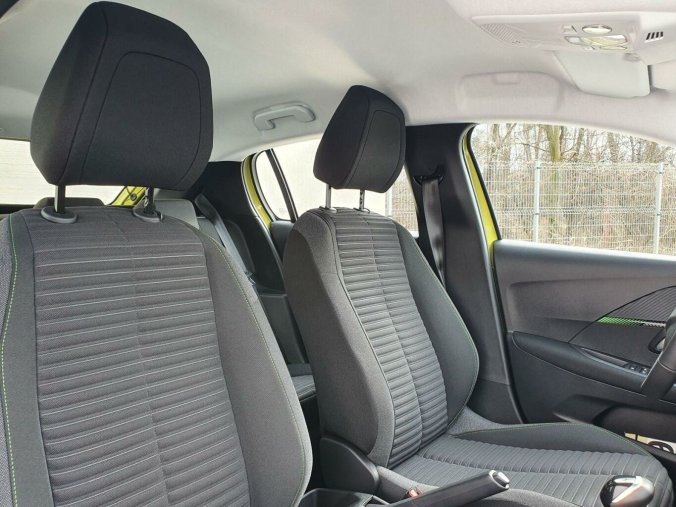 Peugeot 208, Peugeot 208 STYLE PureTech 100 S&S MAN6, barva zlatá