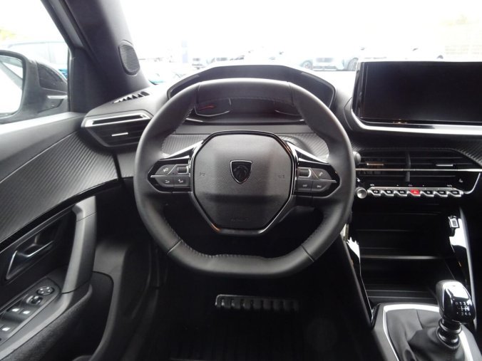 Peugeot 2008, Peugeot 2008 STYLE PureTech 100k S&S MAN6, barva bílá