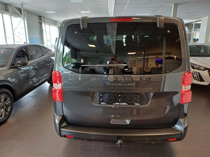 Peugeot Traveller, Peugeot Traveller ALLURE 2.2 BlueHDi 180k EAT8, barva šedá