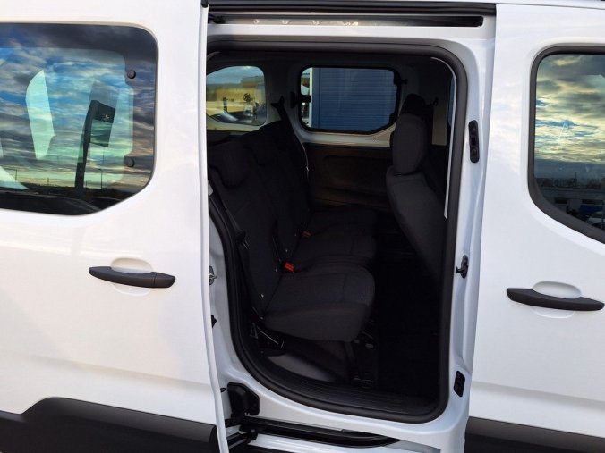 Peugeot Rifter, Peugeot Rifter ACTIVE BHDi 100 M6, barva bílá