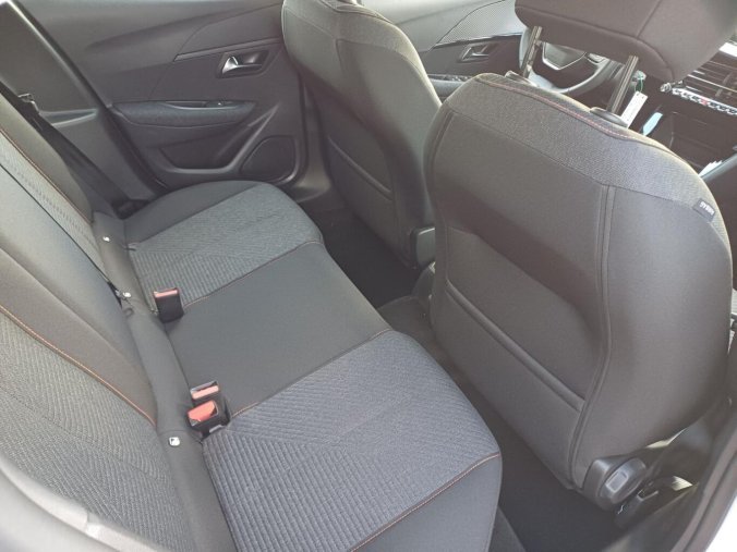 Peugeot 208, Peugeot 208 STYLE Turbo 100 MAN6, barva bílá