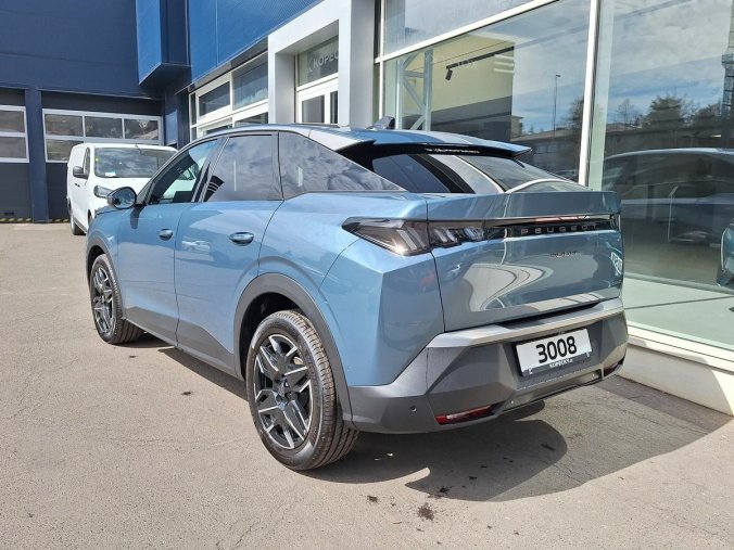 Peugeot 3008, Peugeot 3008 ALLURE Hybrid 145 e-DCS6, barva modrá