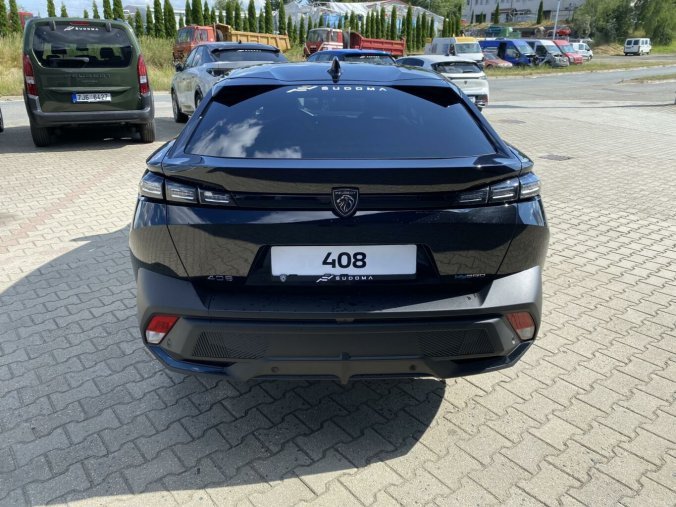 Peugeot 408, Peugeot 408 ALLURE Plug-in HYBRID e-EAT8, barva černá