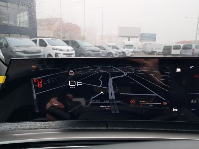 Peugeot 3008, Peugeot 3008 3008 GT Hybrid 145 e-DCS6, barva modrá