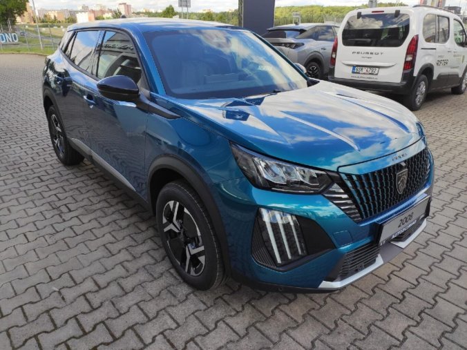 Peugeot 2008, Peugeot 2008 ALLURE 1.2 TURBO 100k 2xkamera, barva modrá