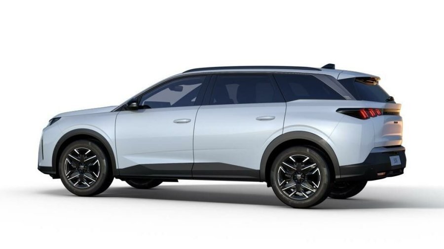 Peugeot 5008, Peugeot 5008 ALLURE Hybrid 145 e-DCS6, barva bílá
