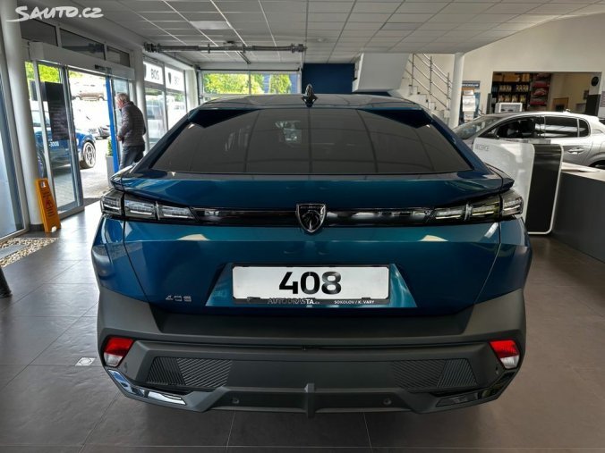 Peugeot 408, Peugeot 408 ALLURE Hybrid 145k e-DCS6, barva modrá