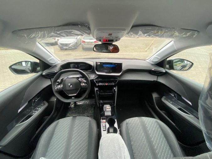 Peugeot 208, Peugeot 208 ALLURE Hybrid 100 e-DCS6 - 4629, barva černá