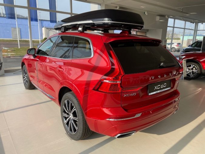 Volvo XC60, SUV, INSCRIPTION SUV 2,0 B4 Mild-Hybrid, diesel, barva červená