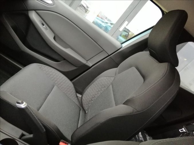 Renault Clio, 1,0   Zen TCe 90, barva modrá