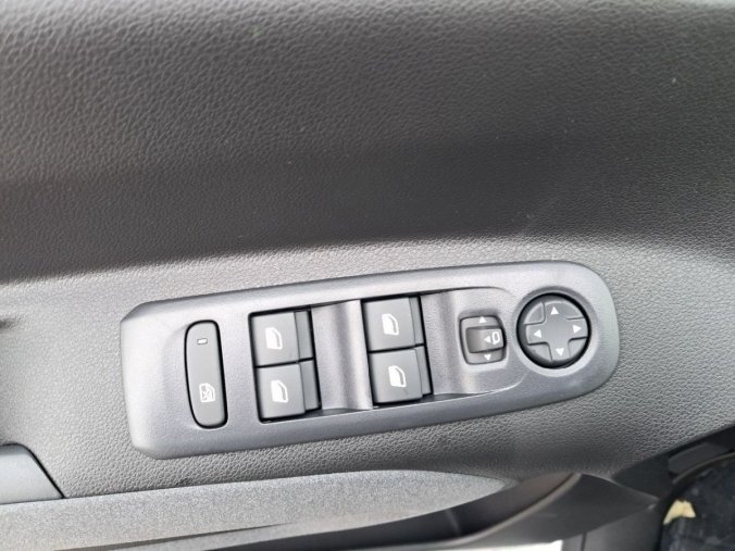 Peugeot Rifter, Peugeot Rifter LONG ALLURE BlueHDi 130 S&, barva bílá