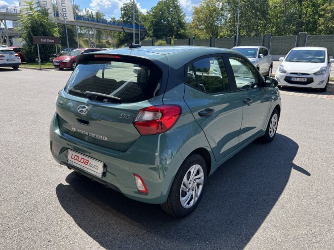 Hyundai i10, 1,0i 5 st. manuální, barva zelená