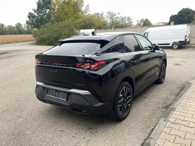 Peugeot 3008, Peugeot 3008 GT Hybrid 145 e-DCS6, barva černá