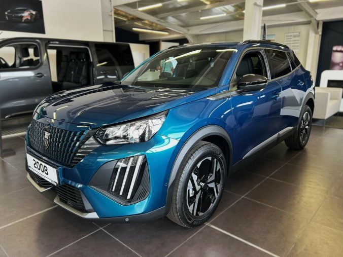 Peugeot 2008, Peugeot 2008 ALLURE PureTech 100 MAN6, barva modrá