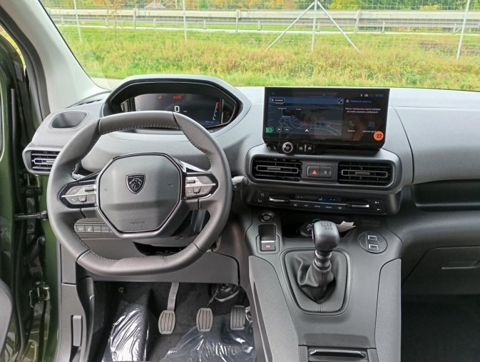 Peugeot Rifter, Peugeot Rifter LONG ALLURE HDi 130 S&S MAN6, barva zelená