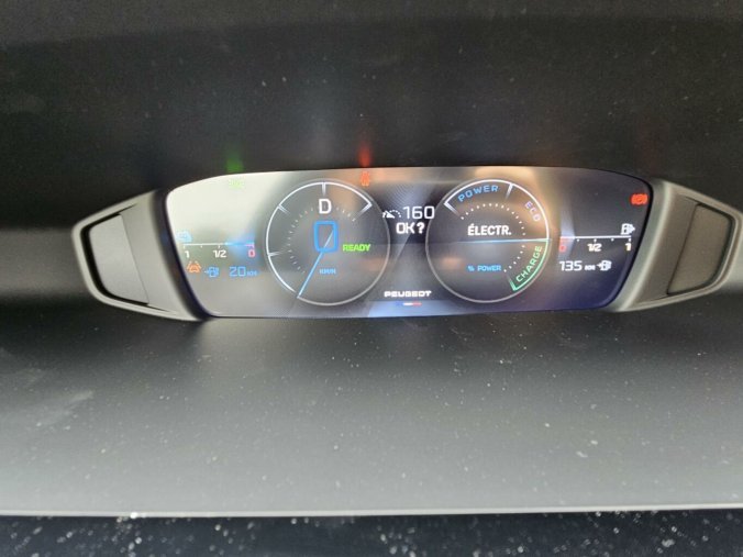 Peugeot 408, Peugeot 408 ALLURE Plug-in HYBR.225 e-EAT8, barva modrá