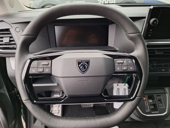 Peugeot Traveller, Peugeot Traveller Active Long 2.0 BHDi 180  EAT8, barva zelená