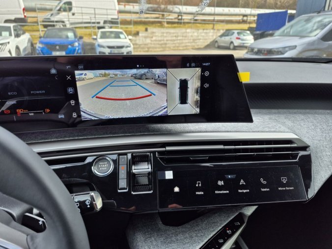 Peugeot 5008, Peugeot 5008 ALLURE Hybrid 145 e-DCS6, barva šedá
