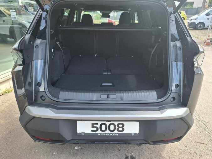 Peugeot 5008, Peugeot 5008 GT Hybrid 145 e-DCS6, barva šedá