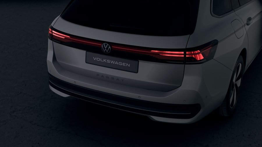 Volkswagen Passat, Passat Business 2,0 TDI 110 kW, barva bílá