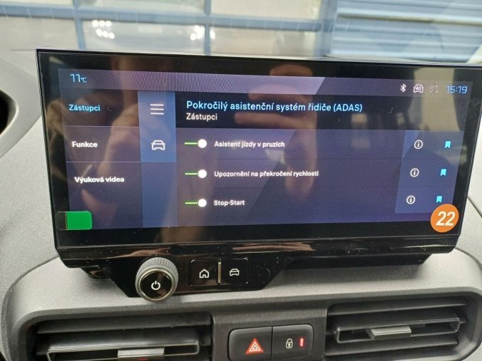 Peugeot Rifter, Peugeot Rifter ALLURE 1.5 BlueHDi 130k, barva bílá