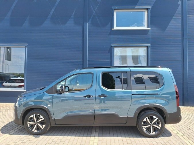 Peugeot Rifter, Peugeot Rifter LONG GT BHDi 130 EAT8, barva modrá