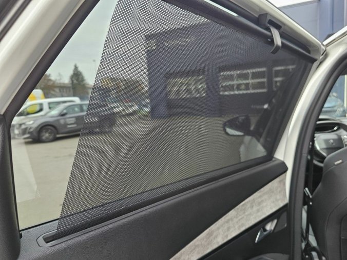Peugeot 5008, Peugeot 5008 ALLURE PACK 1.5 BHDi 130K EAT8, barva bílá