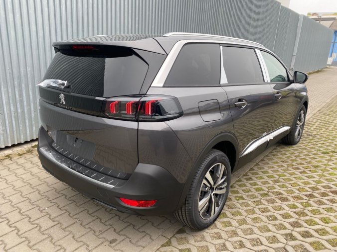 Peugeot 5008, Peugeot 5008 ALLURE PACK BlueHDi 130 EAT8, barva šedá