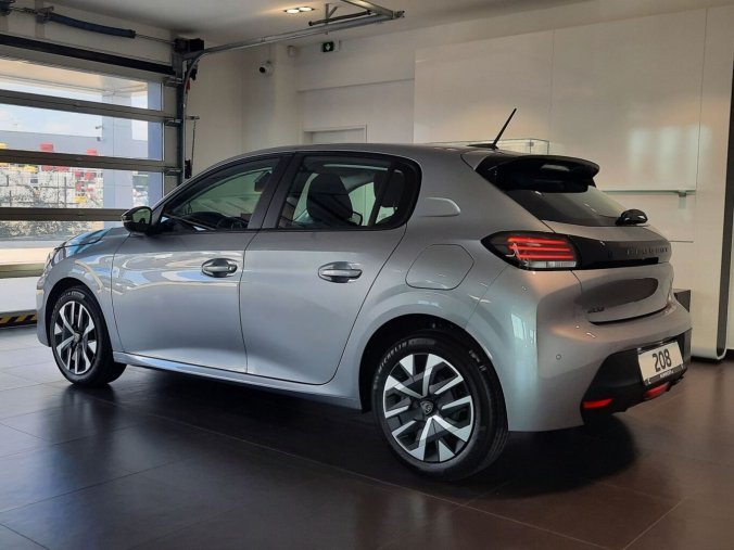 Peugeot 208, Peugeot 208 BUSINESS 1.2 TURBO 100k MAN6, barva šedá