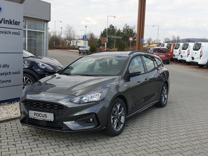 Ford Focus, ST-Line, Kombi, 1.5 EcoBoost 110 kW/150 k, 8st. automatická, barva šedá