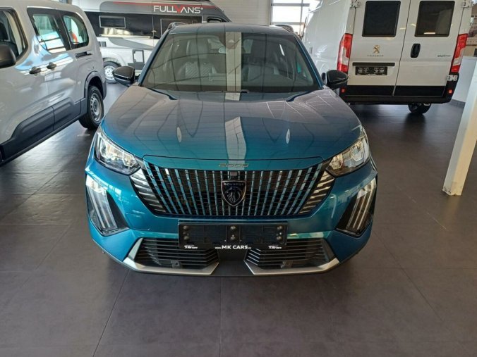 Peugeot 2008, Peugeot 2008 ALLURE 1.2 PureTech 7 let zár., barva modrá