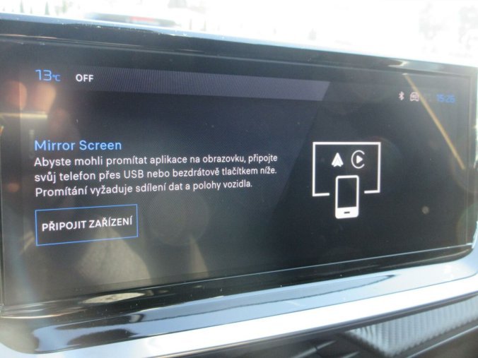 Peugeot 2008, Peugeot 2008 ALLURE Hybrid 145 e-DCS6, barva šedá