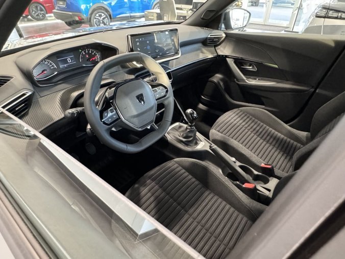 Peugeot 2008, Peugeot 2008 STYLE, 100k, Manuál, barva šedá