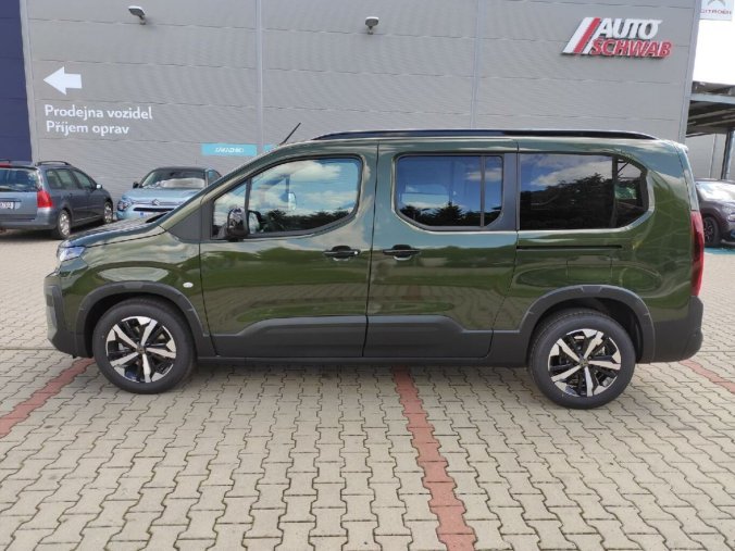 Peugeot Rifter, Peugeot Rifter GT 1.5 HDI 130kAUT8 osobní NAV, barva zelená