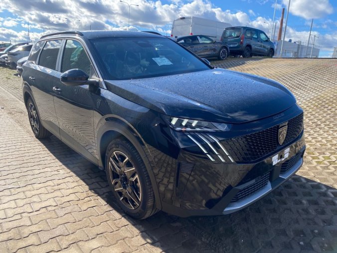 Peugeot 5008, Peugeot 5008 GT Hybrid 145 e-DCS6 - EL. SEDAČKY - 1225, barva černá