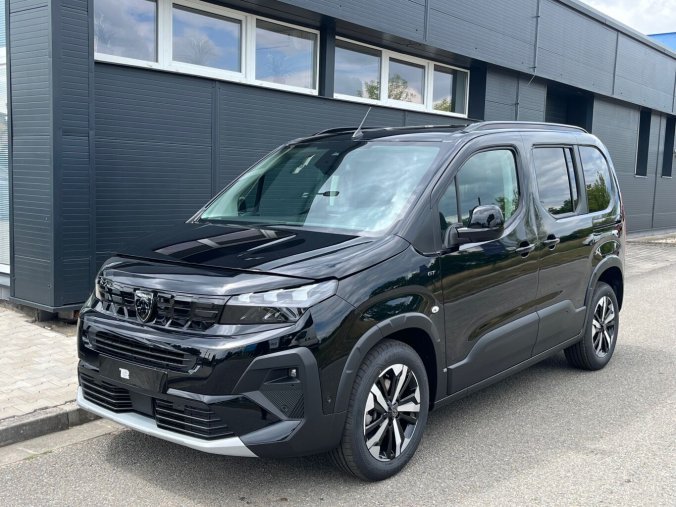Peugeot Rifter, Peugeot Rifter  GT BlueHDi 130 S&S EAT8, barva černá