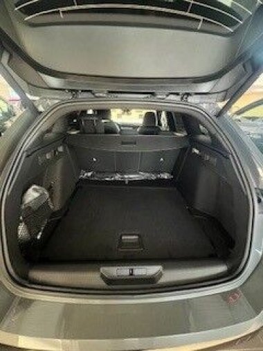Peugeot 308, Peugeot 308 SW GT BlueHDi 130 EAT8, barva šedá