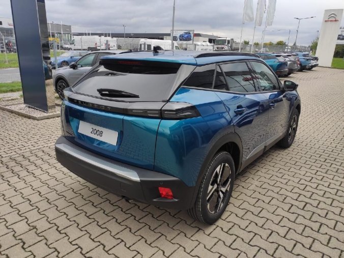 Peugeot 2008, Peugeot 2008 ALLURE 1.2 100k MAN6, barva modrá