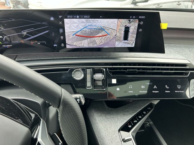Peugeot 5008, Peugeot 5008 GT Hybrid 136 e-DCS6, barva šedá