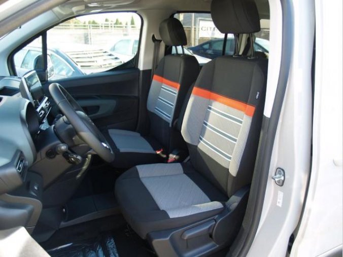 Citroën Berlingo, FEEL PROFI+ 1,5BHDi 130, barva béžová